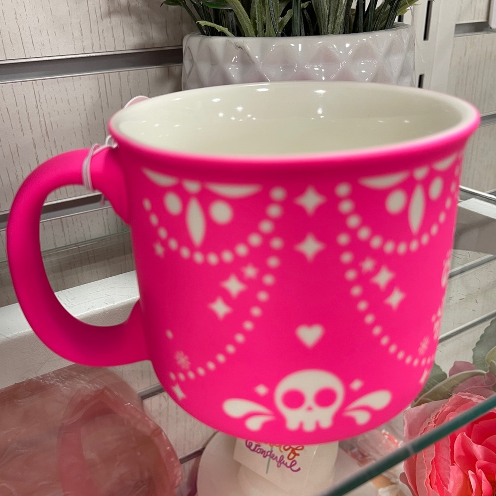 Halloween Pink Skull Skeleton Heart Laser Cut a day of the dead Coffee mug NWT - Picture 2 of 5